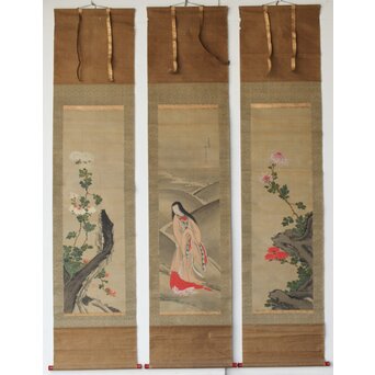 女流画家 桜井雪保 三幅対 絹本掛軸　Z483
