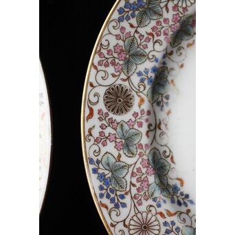 幻の明治伊万里「精磁会社謹製」菊桐紋色絵 皿 2枚 明治期　P453 