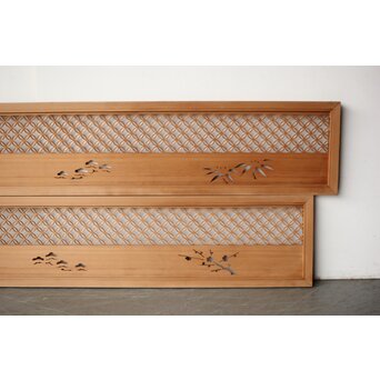 七宝繋ぎ組子と透かし彫刻の欄間 2枚1組　R0375 