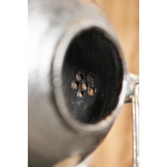 後楽園焼 黒楽汁次　P461 