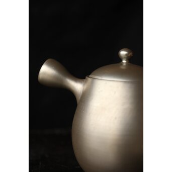 山本広巳 萬古焼 銀彩急須　P466 