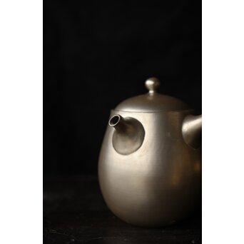 山本広巳 萬古焼 銀彩急須　P466 