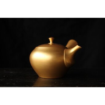 山田宝生 常滑焼 金彩急須　P467 