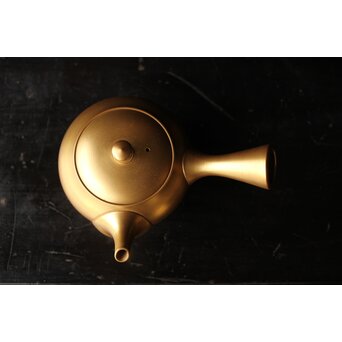 山田宝生 常滑焼 金彩急須　P467 