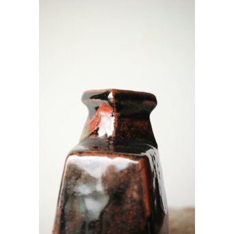 河井寛次郎 黒二色扁壺 河井敏孝識箱付　P472 