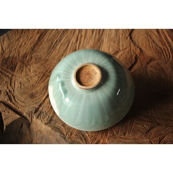 河井寛次郎/鐘渓窯 【青瓷蓮辨鉢/青磁蓮弁鉢】河井紅葩識箱付　P474 