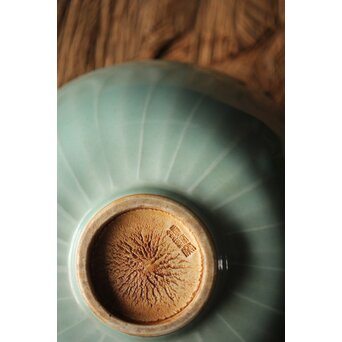 河井寛次郎/鐘渓窯 【青瓷蓮辨鉢/青磁蓮弁鉢】河井紅葩識箱付　P474 