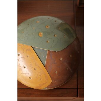 堆漆彫漆 紫陽花 蓋物　Q360 