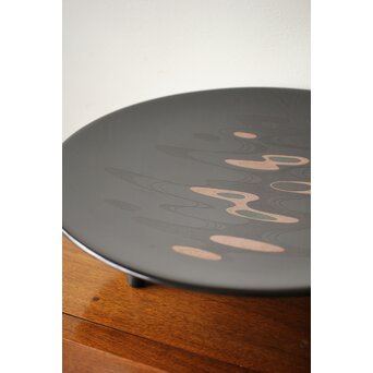 音丸香 彫漆三足脚付き盆　Q362 