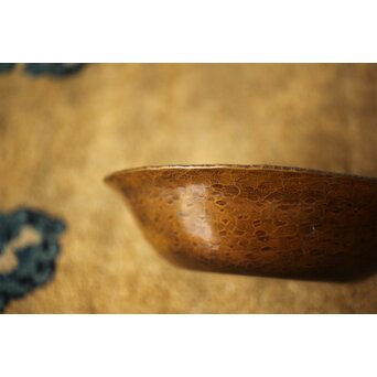 猩々堂紹美作 黄銅 鎚目菓子器　M418 