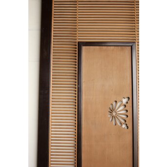 大型 黒枠透かしと筬の欄間 2枚1組　R0400 