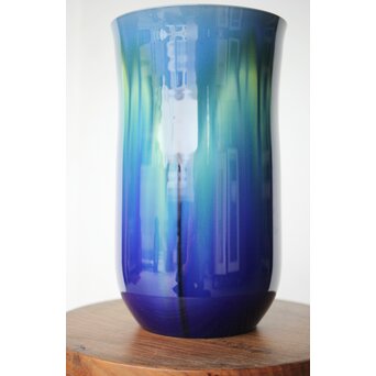 人間国宝 三代徳田八十吉作 金文字銘 碧明燿彩花器 所載品 本人サイン付　P480 