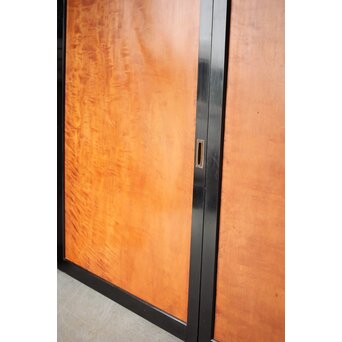 黒枠 虎斑 巨大一枚板の帯戸 在庫3枚　B1069 