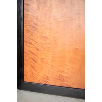 黒枠 虎斑 巨大一枚板の帯戸 在庫3枚　B1069 