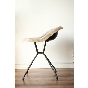 ミッドセンチュリー グラスファイバーチェアー　T476 