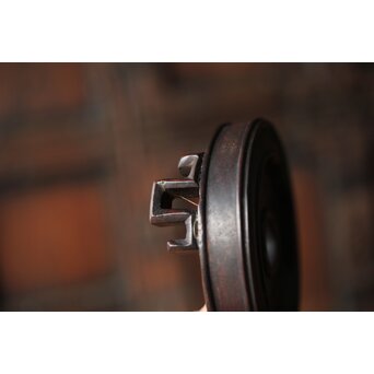 中国陶磁 明代 紫檀意蓋台 三足青磁香炉　P487 