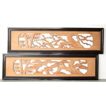 中型 黒枠松竹梅木彫欄間 2枚1組　R0423