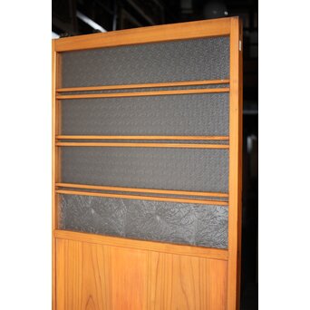 2種ガラスの雪隠戸　GD0234 