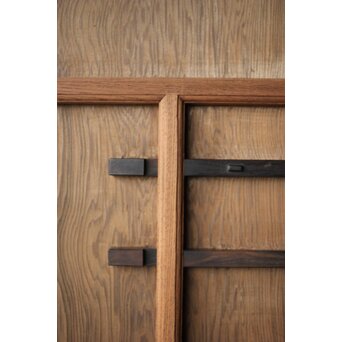 堅木框と神代杉の板戸　B1077 