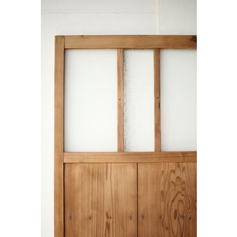 2種ガラスの雪隠戸　GD0238 