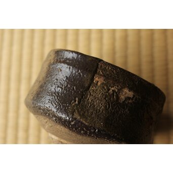黒織部茶碗 表千家十二代 敬翁宗左 惺斎 箱書　P488 