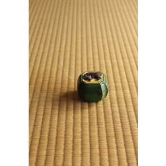 永楽善五郎 妙全 悠 「台牛」交趾香合　P493 