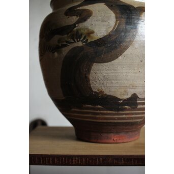 江戸時代 古武雄 鉄絵緑彩松岩文 水甕　P495 