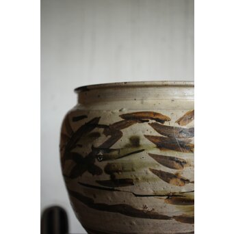 江戸時代 古武雄 鉄絵緑彩松岩文 水甕　P495 