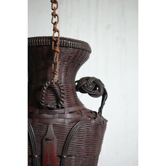 鈴木玩々斎 唐物写壺型耳付 懸花籠 竹籠　U362 