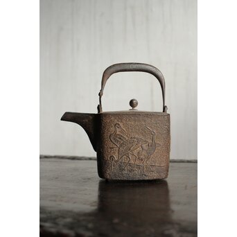 狩野探幽 群鶴図 松竹梅意匠 銀象嵌平手 蒔絵蓋 銚子　M436 