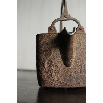 狩野探幽 群鶴図 松竹梅意匠 銀象嵌平手 蒔絵蓋 銚子　M436 