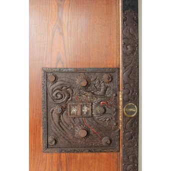 庄内手 鍾馗大鉄金具蔵戸　W0178Y 