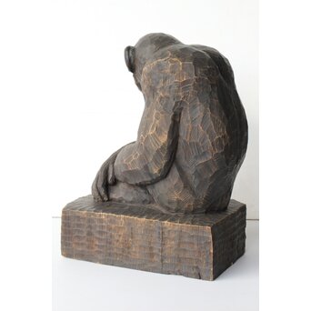 宮本理三郎 チンパンジー 木彫置物　X565 