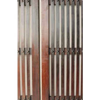 煤飴色 時代松格子戸　L1147 