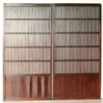 煤飴色 時代松格子戸　L1147 CD　表