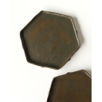 石井勇介 青銅塗六角盆 五客　Q371 