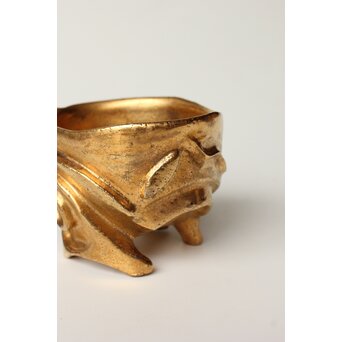 安食ひろ 金彩刻文盃　P506 