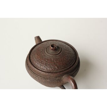 沢田菅江 常滑 後手南蛮手急須　P508 