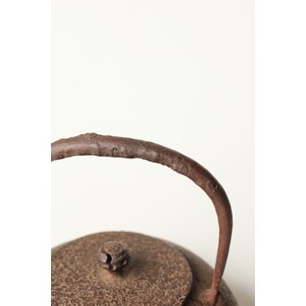 稀少 松橋宗明 南部鋳金研究所 高橋萬治以前の作 虫喰摘 平丸鉄瓶/湯沸　M441 