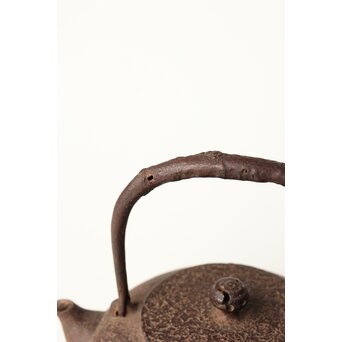 稀少 松橋宗明 南部鋳金研究所 高橋萬治以前の作 虫喰摘 平丸鉄瓶/湯沸　M441 