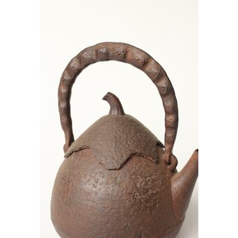 南部名工 有坂 茄子型豆提手砲口鉄瓶　M441 