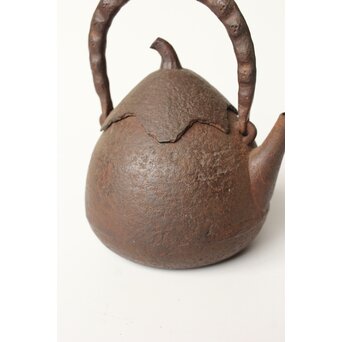 南部名工 有坂 茄子型豆提手砲口鉄瓶　M441 