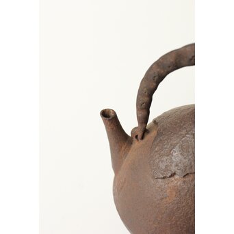 南部名工 有坂 茄子型豆提手砲口鉄瓶　M441 