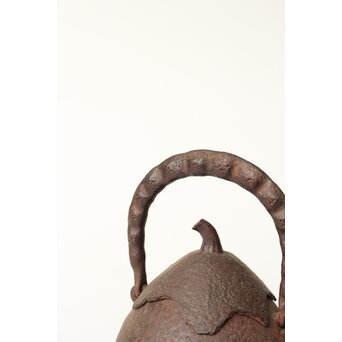 南部名工 有坂 茄子型豆提手砲口鉄瓶　M441 