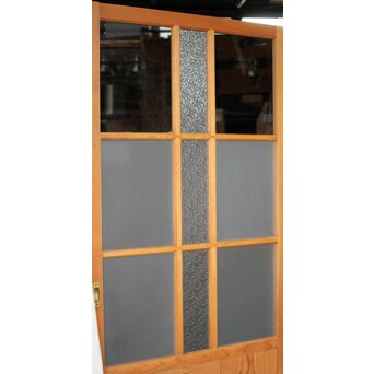 白木ガラス戸 2枚1組　GD0257 数種のガラスを上手く配置しています