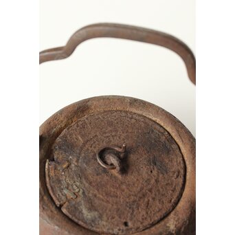 宮崎寒雉風 銀象嵌堤手 破形鎹留手取釜 鉄瓶　M442 