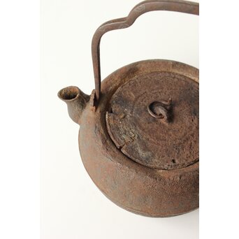 宮崎寒雉風 銀象嵌堤手 破形鎹留手取釜 鉄瓶　M442