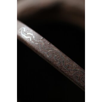 宮崎寒雉風 銀象嵌堤手 破形鎹留手取釜 鉄瓶　M442 