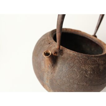 龍寿堂 浄寿 丸形鉄瓶 湯沸 銀摘蓋　M443 