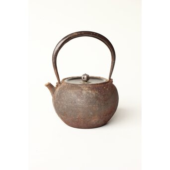 龍寿堂 浄寿 丸形鉄瓶 湯沸 銀摘蓋　M443 